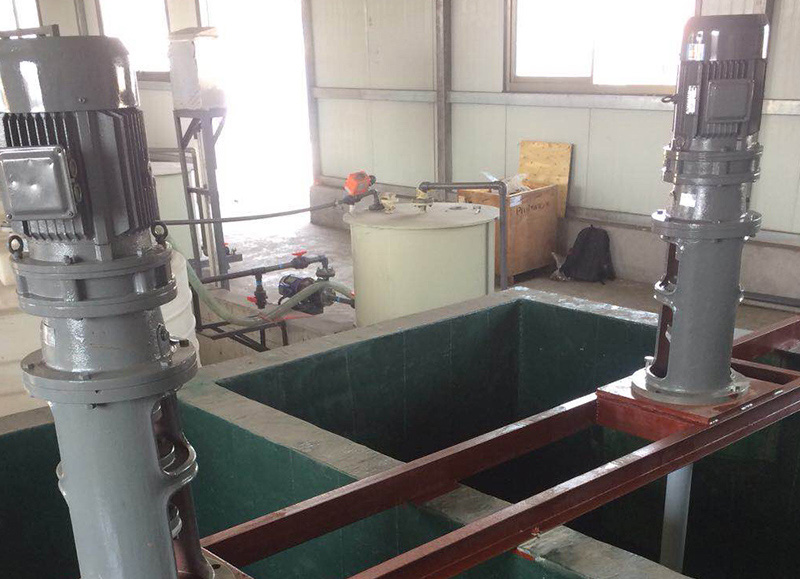 溶藥池?cái)嚢铏C(jī)